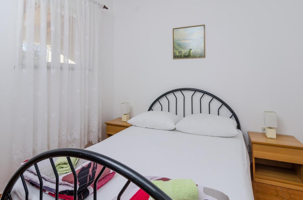 Apartments With A Parking Space Zuljana, Peljesac - 4574 Kültér fotó
