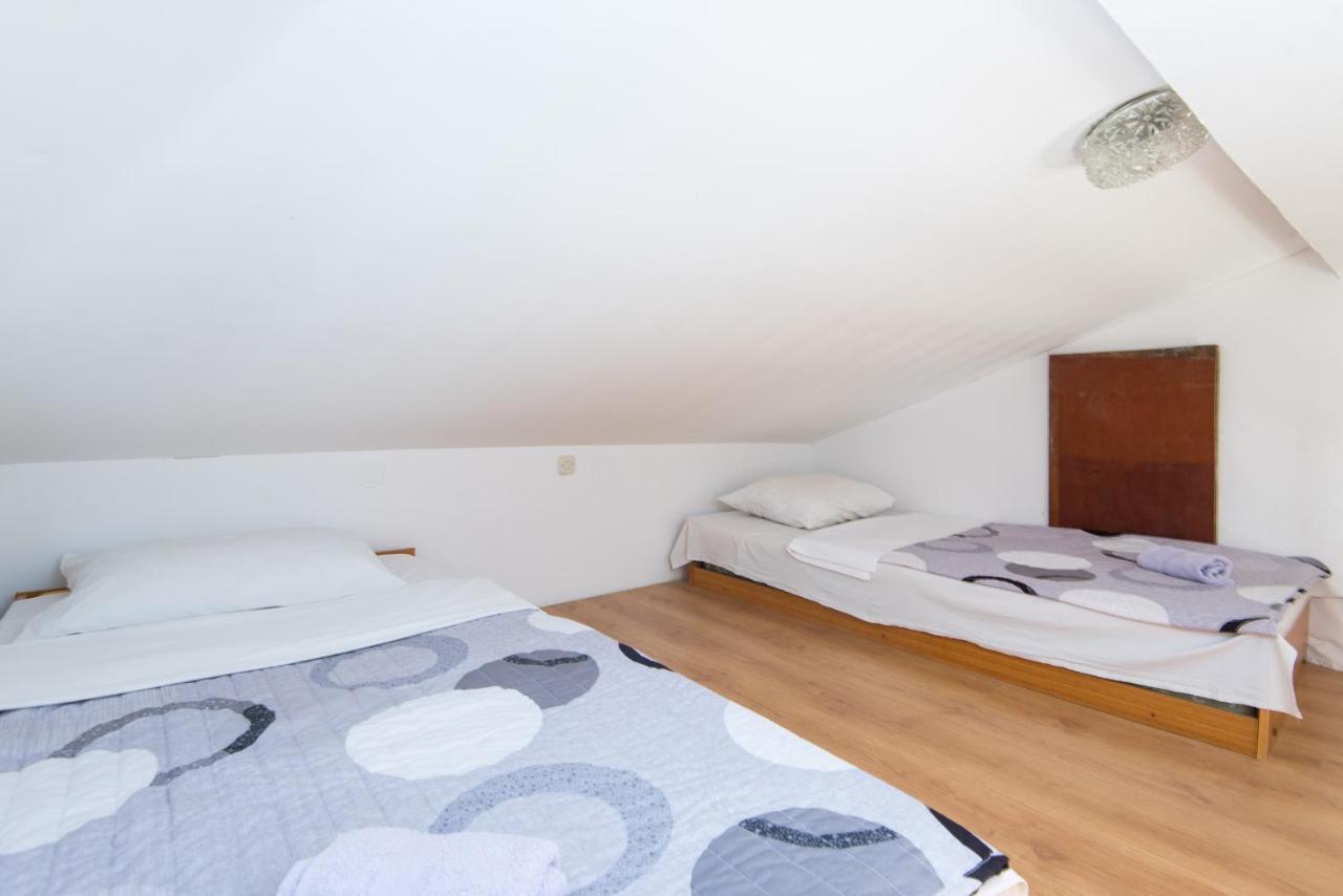 Apartments With A Parking Space Zuljana, Peljesac - 4574 Kültér fotó