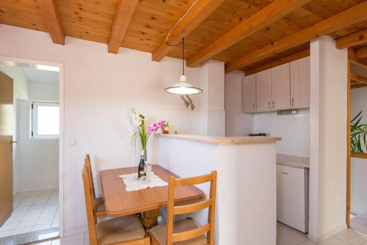 Apartments With A Parking Space Zuljana, Peljesac - 4574 Kültér fotó